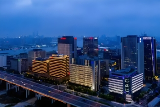 浦東新區(qū)人民政府關(guān)于印發(fā)《張江高新區(qū)世博園改革創(chuàng)新發(fā)展行動方案（2025-2026年）》的通知